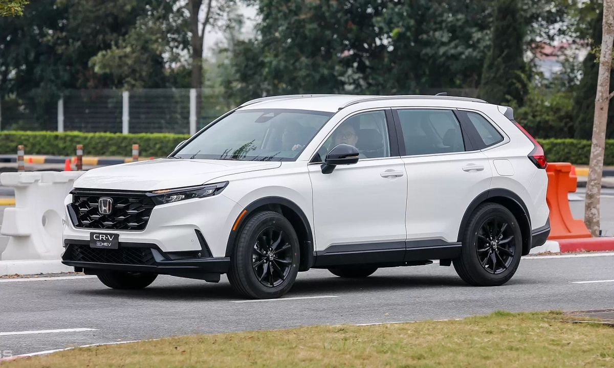 Honda CR-V hybrid lắp ráp trong nước giá từ 1,17 tỷ đồng