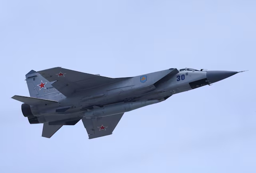 tu tu-160 den mig-25 - nhung sat thu thong tri bau troi cua nga hinh anh 4