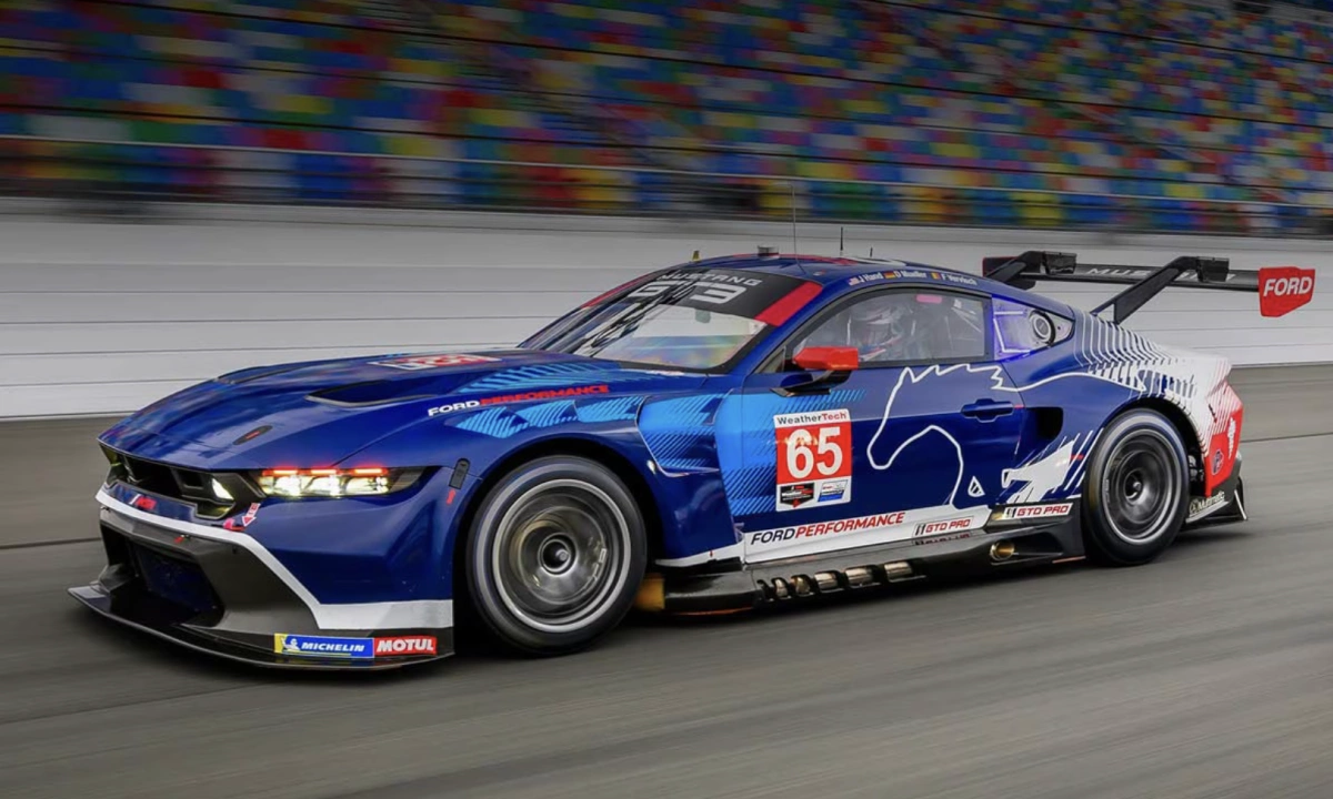 Những 'chú ngựa chiến' ao ước của giới mộ điệu ôtô