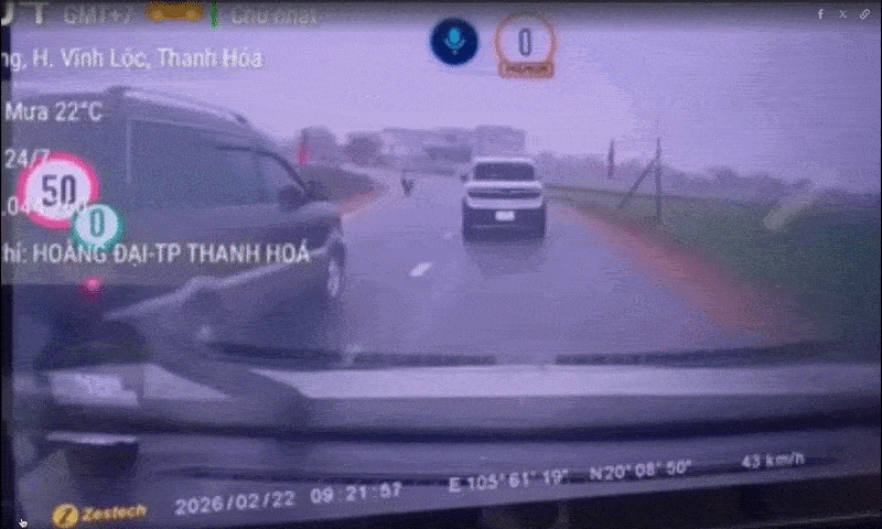 Xe dễ mất lái khi vượt nếu tài xế 'không biết lượng sức'