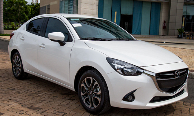 230 triệu nên mua lại Mazda2 2015?