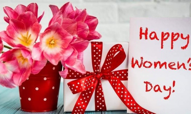 Quà tặng 8/3 độc lạ: 7 món đồ công nghệ ít người nghĩ tới nhưng ai cũng thích