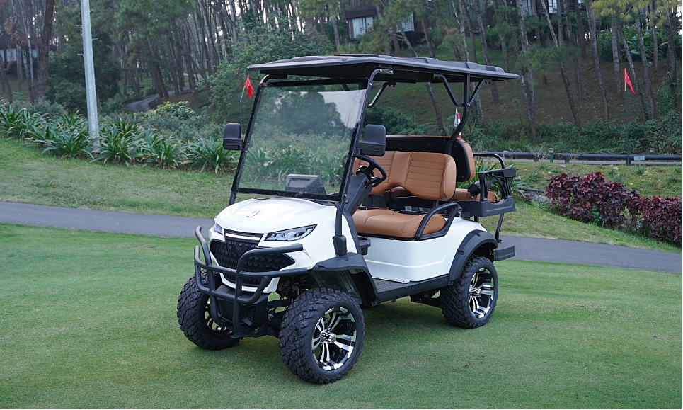 Gio Mobi ra mắt ba mẫu xe điện vận hành nội khu