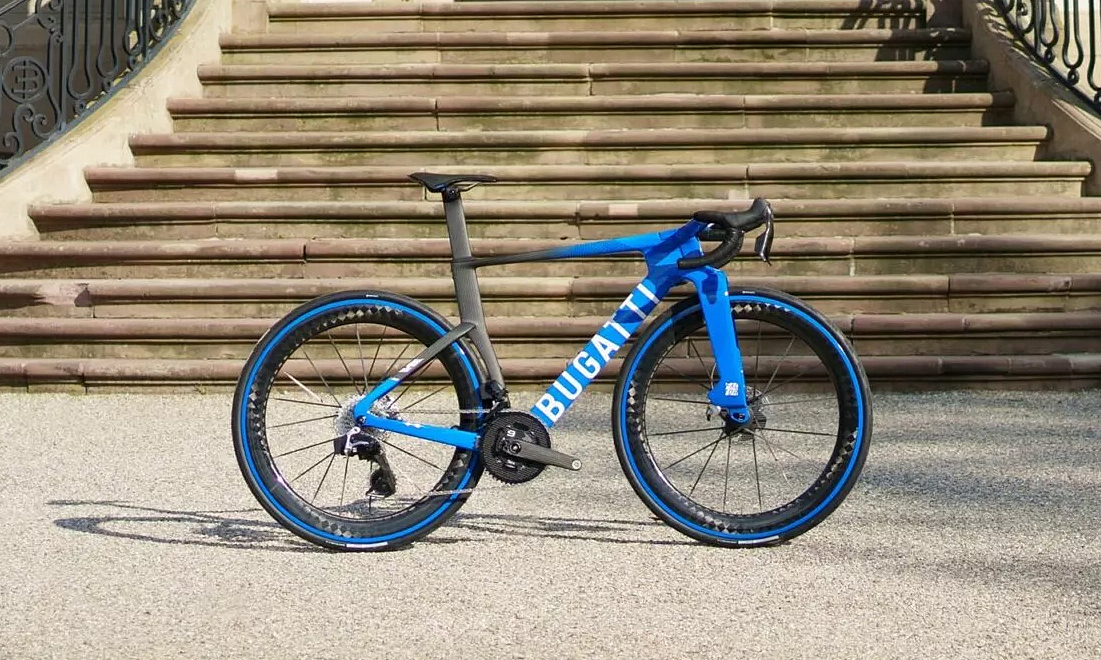 Xe đạp đắt hơn một chiếc Toyota Corolla