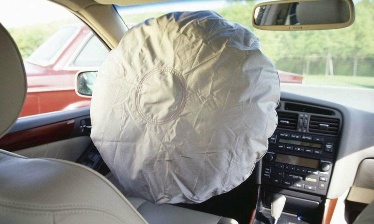 Vì sao túi khí không bung khi va chạm