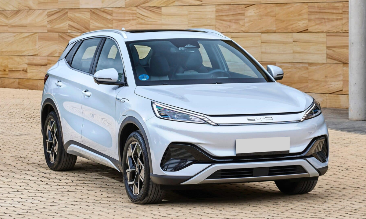 Hai 'ông lớn' ôtô Trung Quốc đua lập đại lý ở nước ngoài