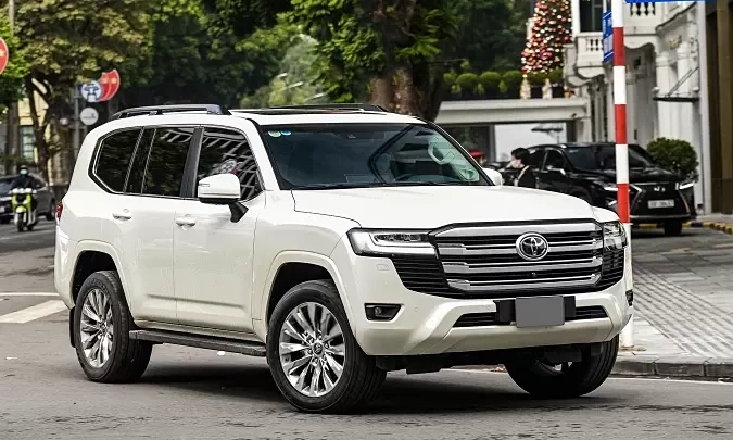 Gần 700 xe Toyota Land Cruiser tại Việt Nam nguy cơ rò rỉ dầu hộp số