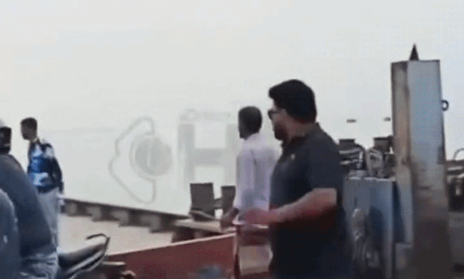 Xe khách lao xuống sông, 16 người thiệt mạng