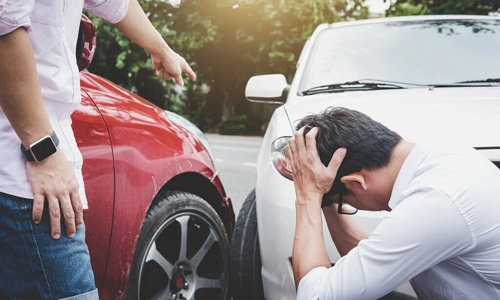 'Ôtô giá rẻ càng nhiều, tôi ra đường càng lo nơm nớp'