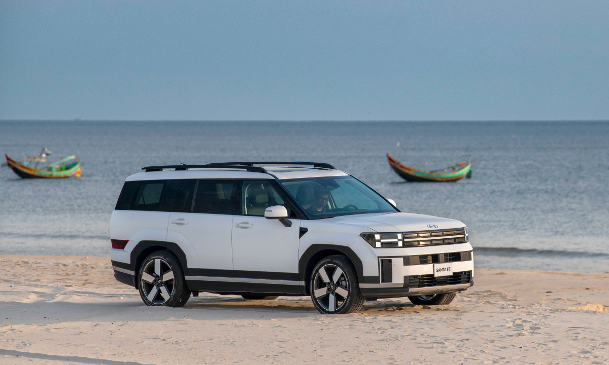 Hyundai giảm giá hàng loạt xe, nhiều nhất 220 triệu đồng