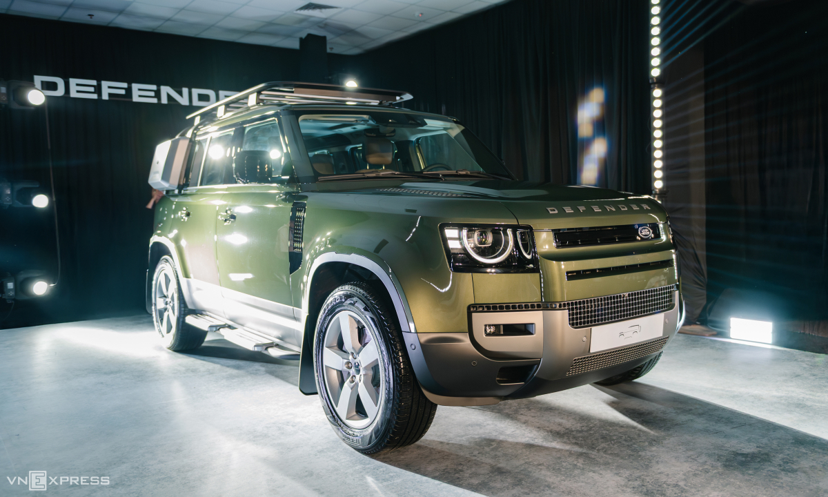 Land Rover Defender 2026 ra mắt, giá từ 5,09 tỷ đồng