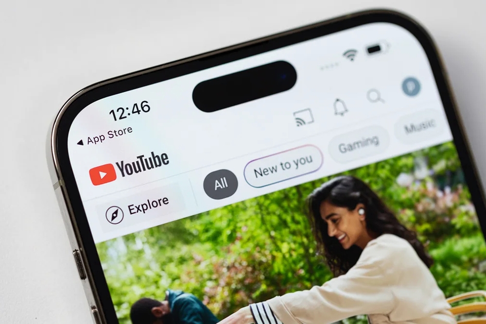 youtube doi mat nghi van thu nghiem quang cao 90 giay hinh anh 1