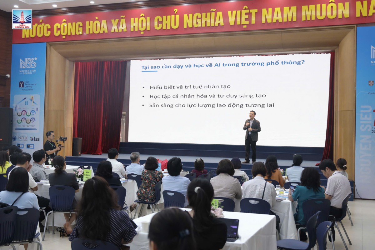 Diễn đàn Hiểu đúng AI – Làm chủ tương lai mở hướng tiếp cận giáo dục trong kỷ nguyên số Diễn đàn Hiểu đúng AI – Làm chủ tương lai mở hướng tiếp cận giáo dục trong kỷ nguyên số