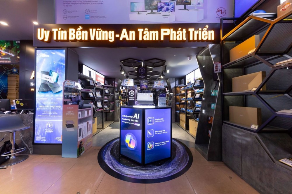 Với sự ra đời của chuỗi “ASUS AI Innovation Hubs – Không gian trải nghiệm công nghệ AI toàn diện” tại Hà Nội và Tp.HCM , ASUS mong muốn mang đến cho người dùng Việt Nam cơ hội trải nghiệm trực tiếp sức mạnh đột phá từ AI trên các dòng laptop ASUS mỏng nhẹ, mạnh mẽ. Với sự ra đời của chuỗi “ASUS AI Innovation Hubs – Không gian trải nghiệm công nghệ AI toàn diện” tại Hà Nội và Tp.HCM , ASUS mong muốn mang đến cho người dùng Việt Nam cơ hội trải nghiệm trực tiếp sức mạnh đột phá từ AI trên các dòng laptop ASUS mỏng nhẹ, mạnh mẽ.