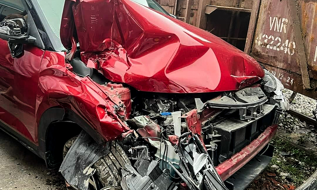 Ôtô bị tàu hỏa đâm vẫn có thể được bảo hiểm bồi thường