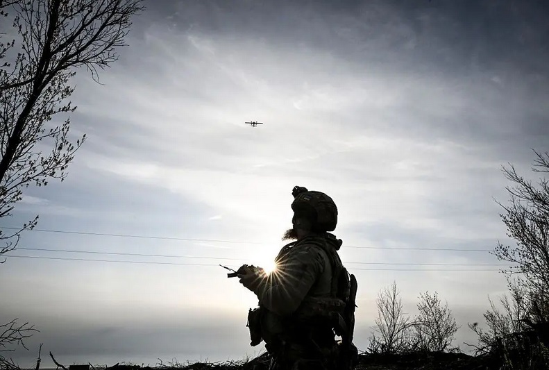 Ukraine tiên phong dùng UAV tấn công tầm xa quy mô lớn