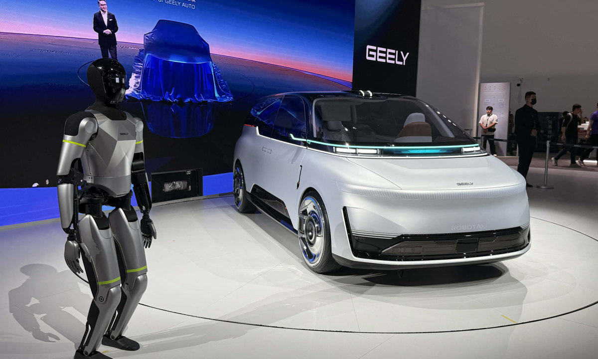 Geely ra mắt robotaxi