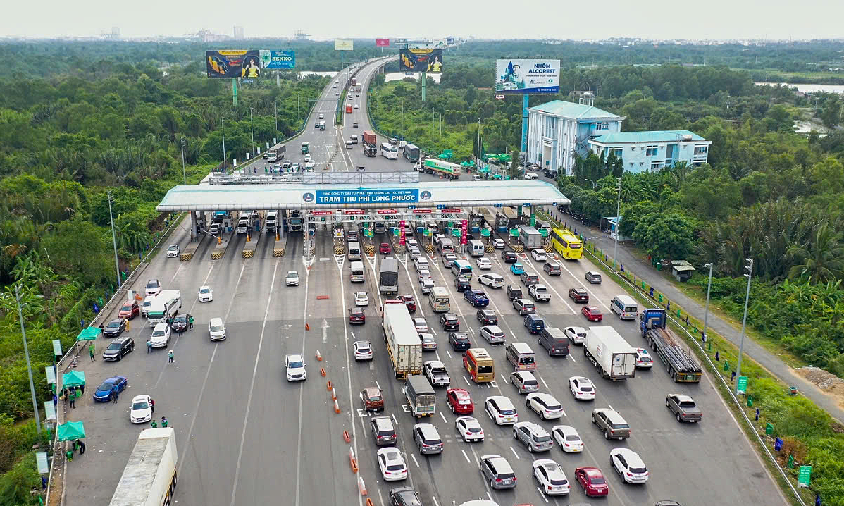 Quy định về phân làn, tốc độ trên cao tốc TP HCM - Long Thành - Dầu Giây từ 30/3