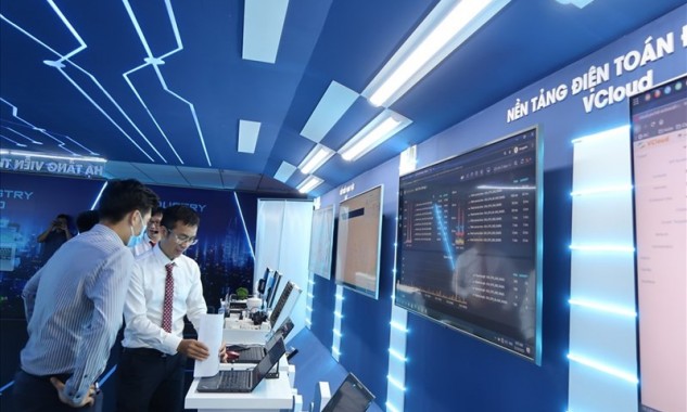 Doanh nghiệp chuyển đổi số - Cần chuyển mình để đổi số