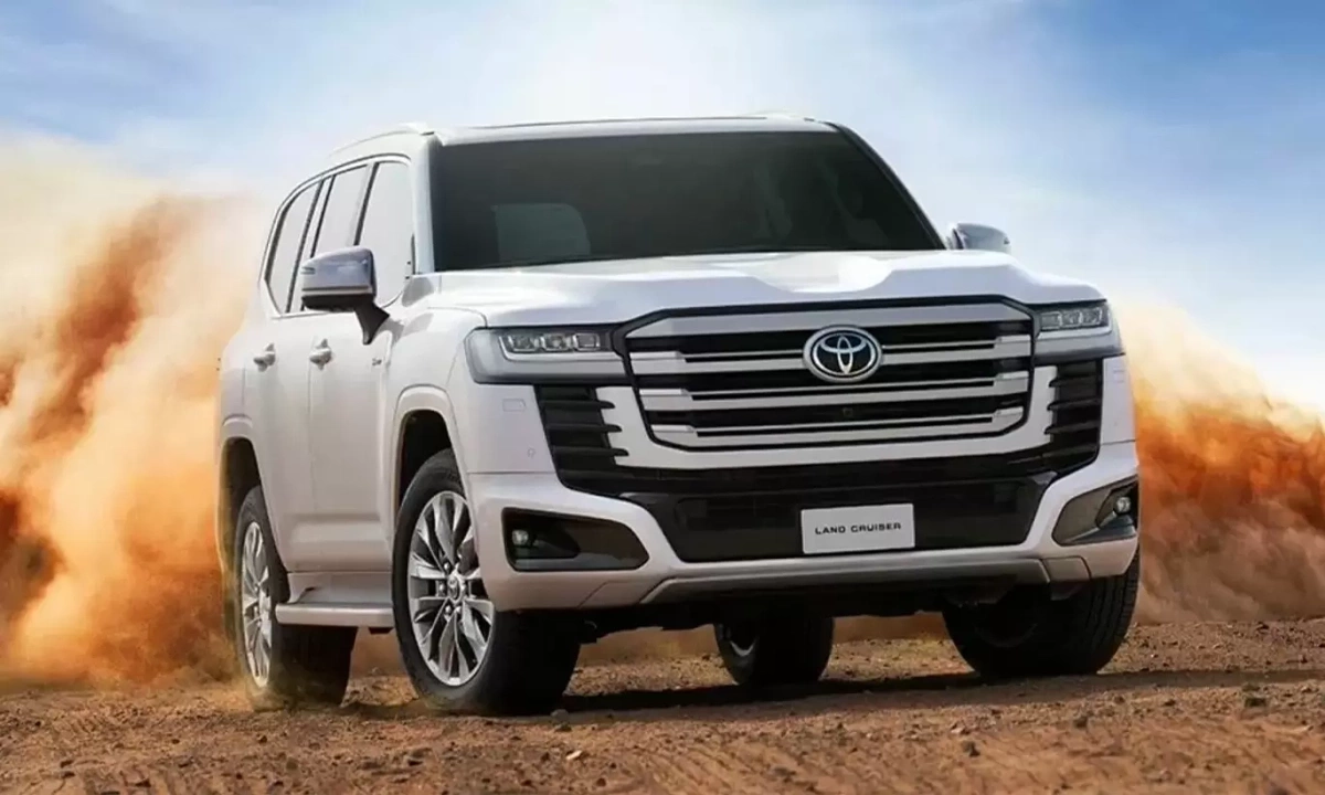 Showroom tư nhân chào sớm Toyota Land Cruiser hybrid, kênh giá 700 triệu đồng