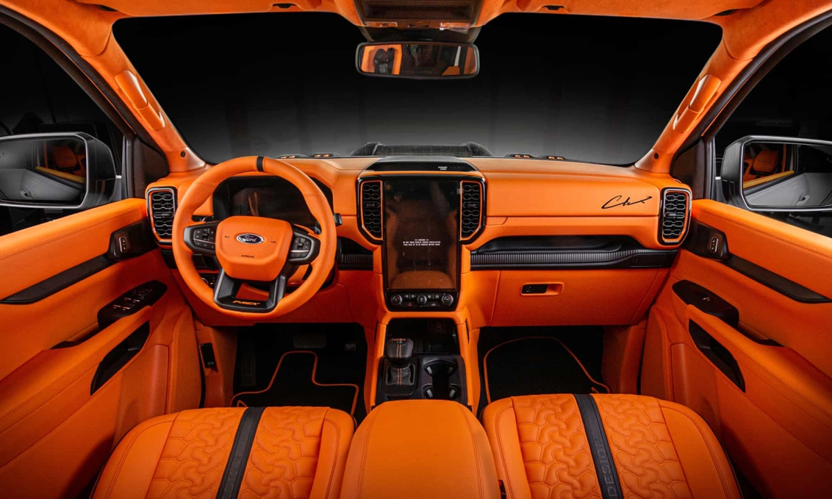 Ford Ranger Raptor phiên bản khủng long giá 110.000 USD