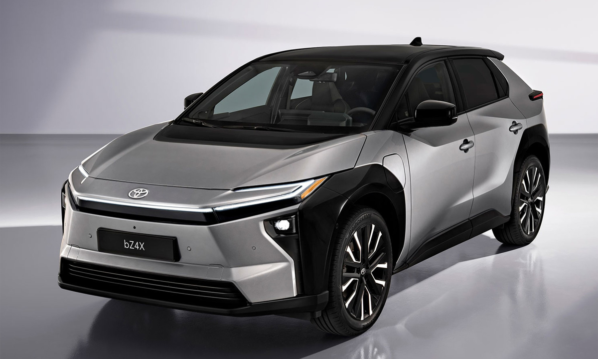 Toyota bZ4X 2025 - SUV điện mới sắp ra mắt