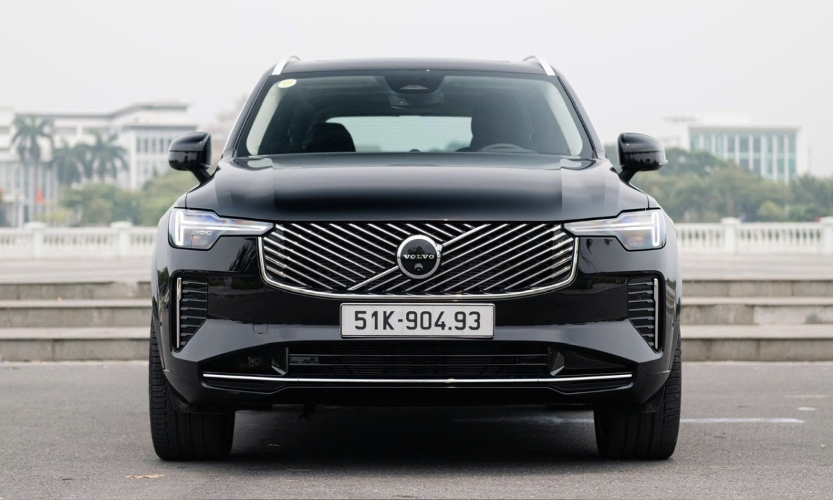 Hai phút biết hết về Volvo XC90 2026 mới ra mắt khách Việt