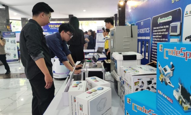 Khai mạc Techmart chuyên ngành sản phẩm ứng dụng trí tuệ nhân tạo