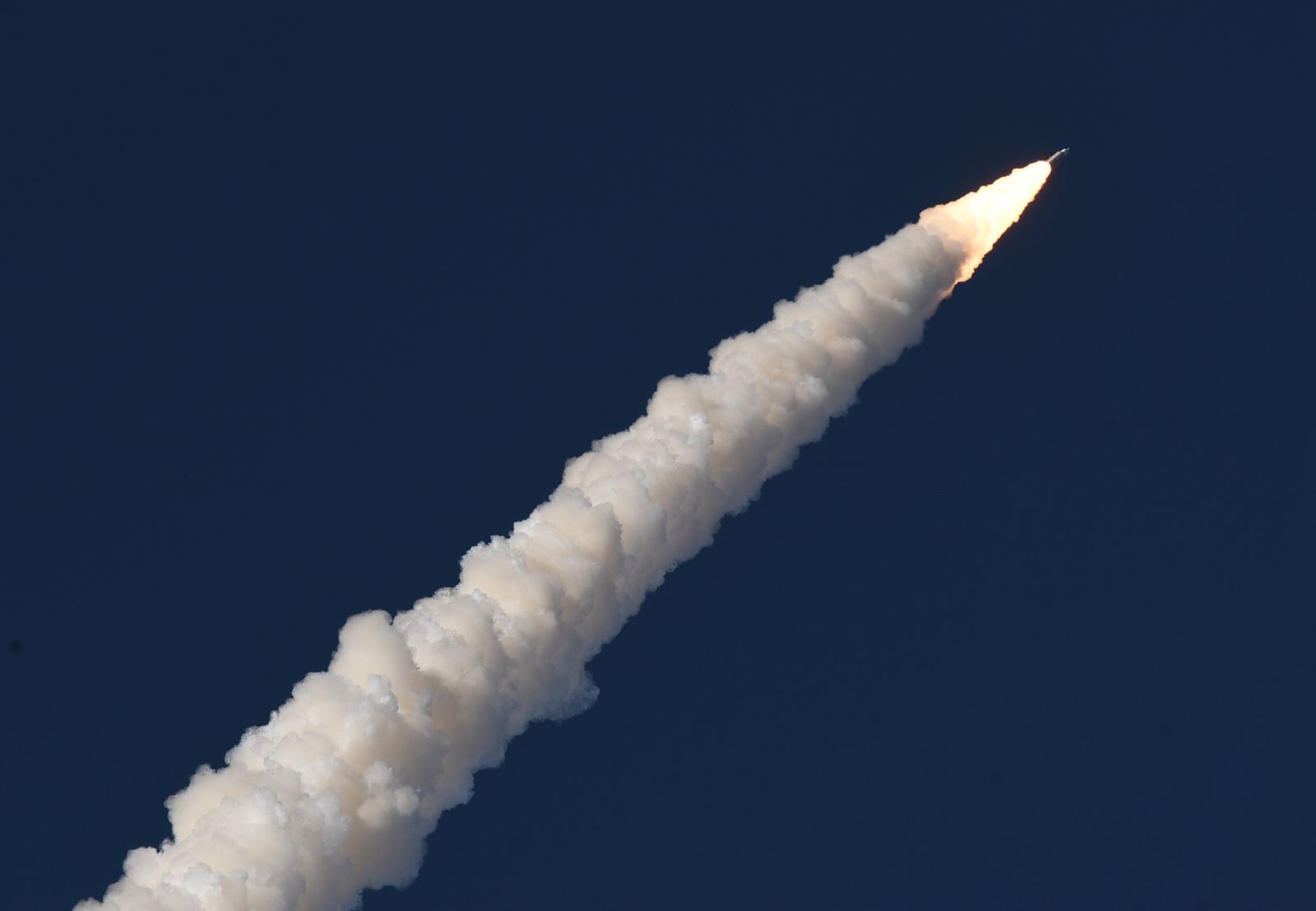 Chi tiết lộ trình xây căn cứ Mặt Trăng của NASA đến năm 2032
