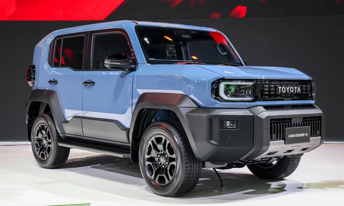 Toyota Land Cruiser FJ mở bán tháng 8 tại Việt Nam