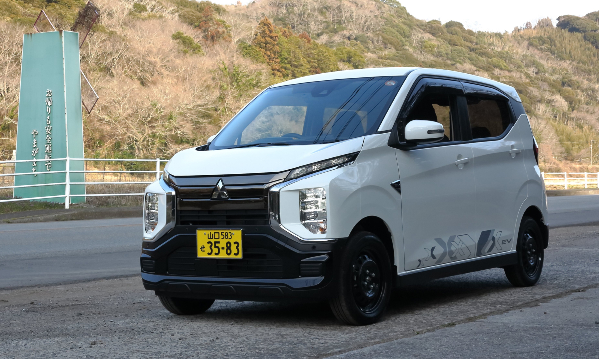 Chủ xe điện Mitsubishi và Nissan có thể bán lại điện thừa từ pin