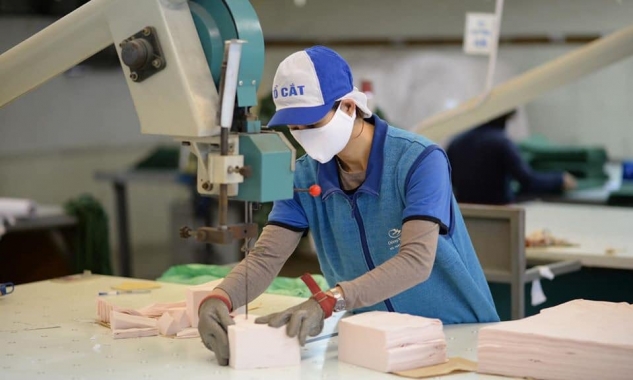 Vinatex thông báo tạm dừng nhận các đơn hàng khẩu trang online, chỉ mua giới hạn 5 chiếc/người