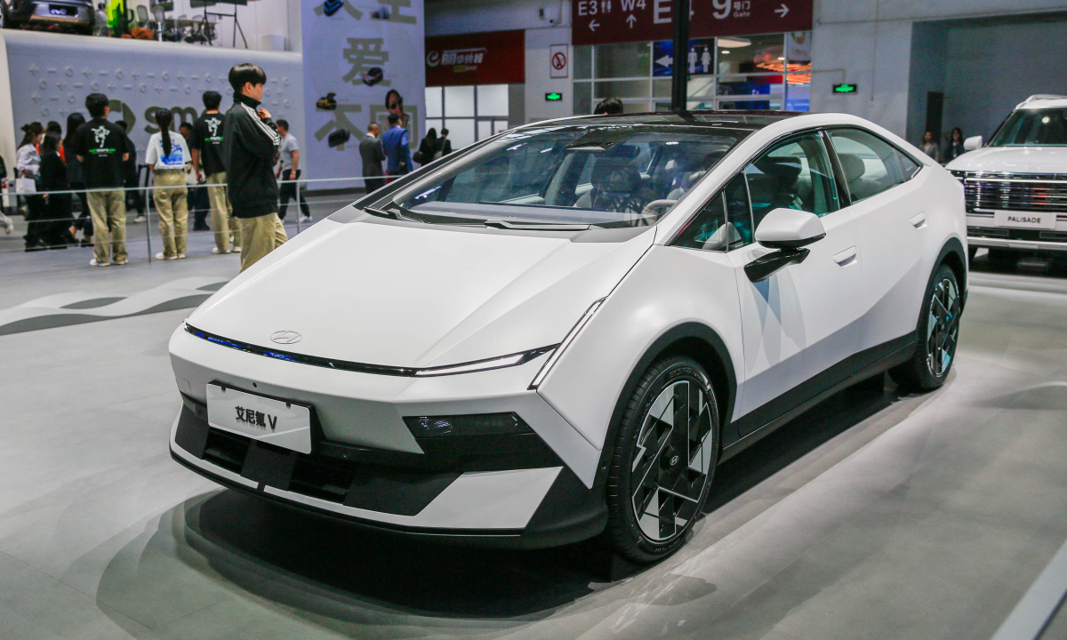 Hyundai Ioniq V mới lộ thông số kỹ thuật