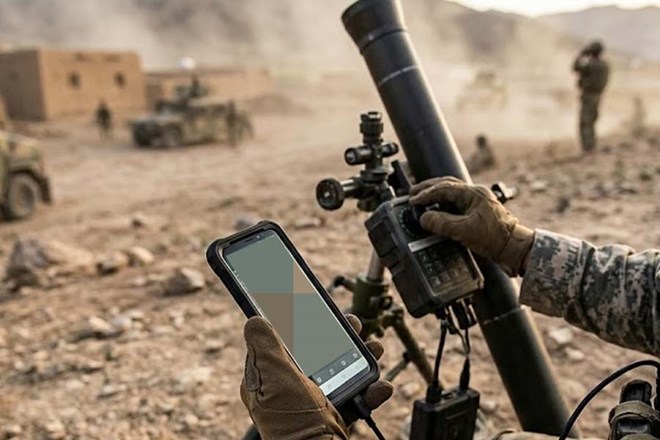 Quân đội Mỹ có thể vận hành súng cối bằng smartphone nhờ ứng dụng mới
