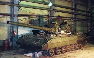 Khám phá T-95 - phương tiện có thể phá hủy xe tăng hiện đại bằng 1 phát bắn