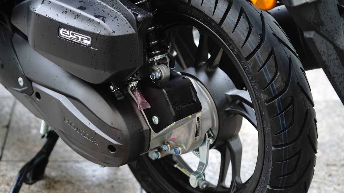 Vì sao xe máy hiếm trang bị động cơ diesel