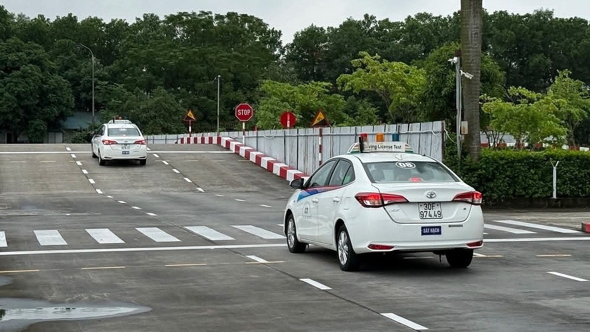 Tỷ lệ đỗ bằng lái xe giảm từ khi Bộ Công an siết sát hạch