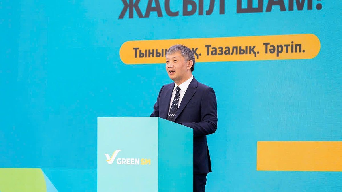 Taxi điện Green SM đến Kazakhstan