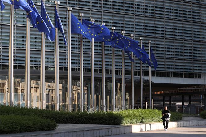 EU trước yêu cầu sớm thay thế các khí tài chủ chốt của Mỹ