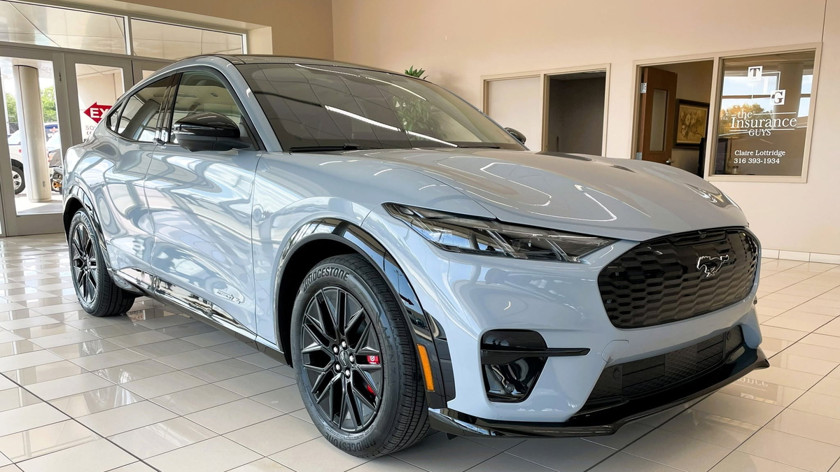 Xe điện còn lại của Ford trước nguy cơ bị khai tử