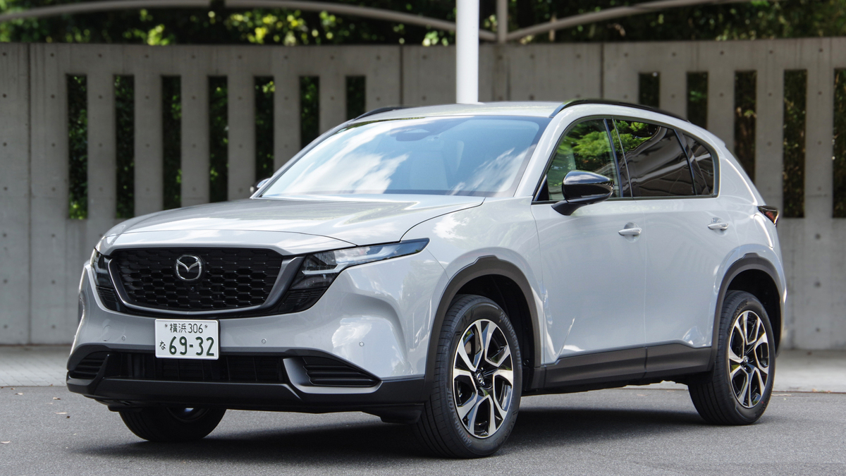 Mazda CX-5 thế hệ mới 'cháy hàng'