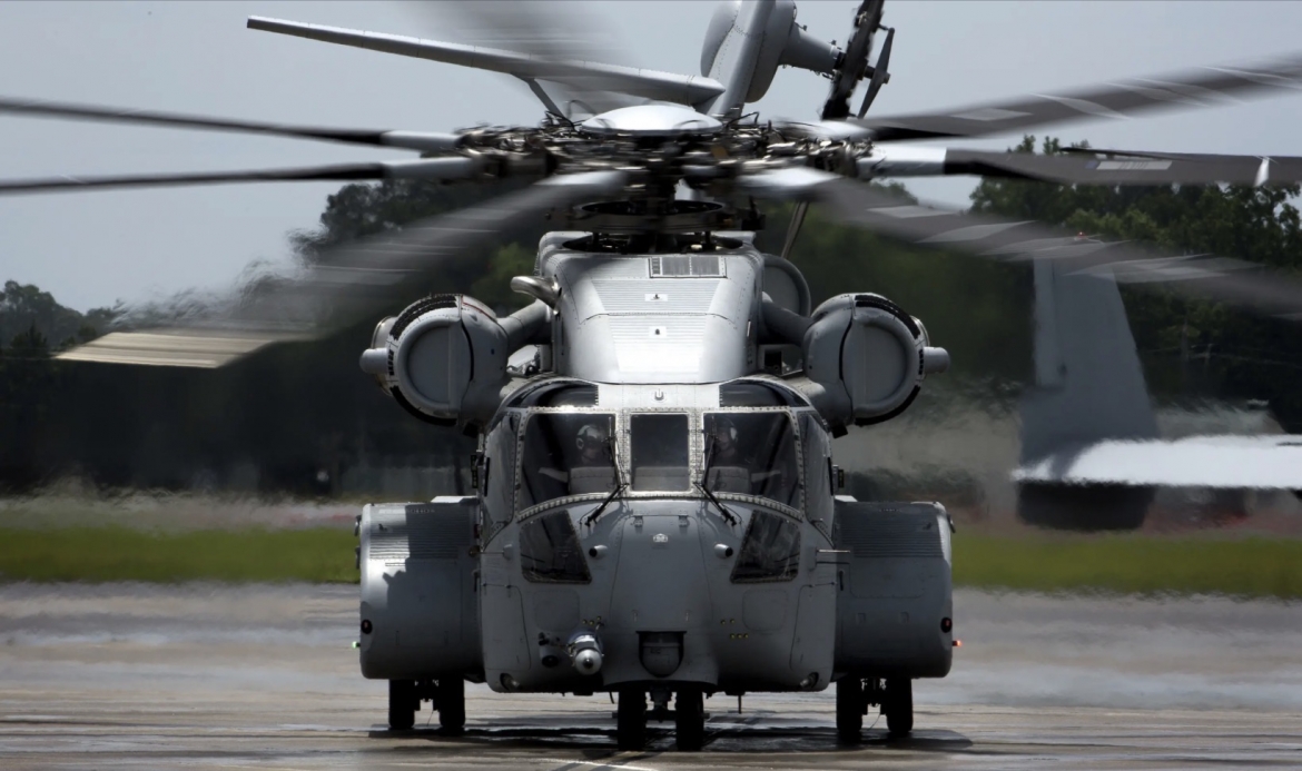can canh truc thang sieu ma ch-53e my tiep nhien lieu tren khong o trung Dong hinh anh 8
