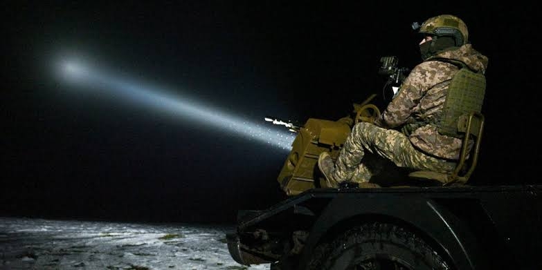 he lo vu khi gia re giup ukraine doi pho uav hieu qua hinh anh 1