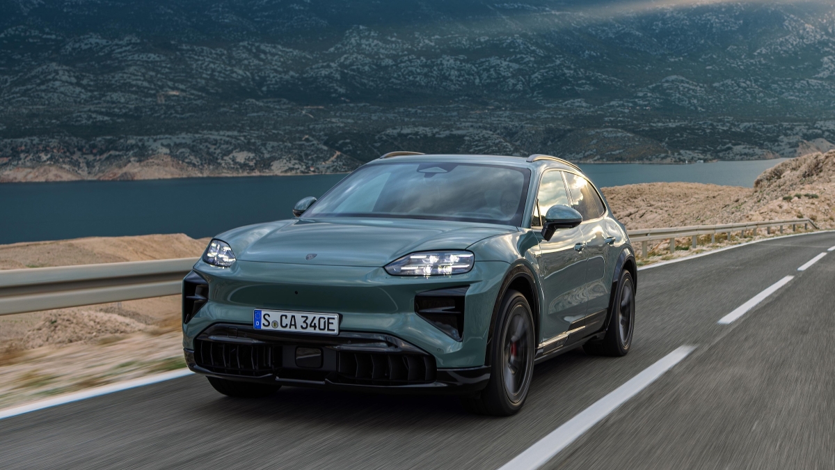 Porsche Cayenne thuần điện giá từ 4,72 tỷ đồng