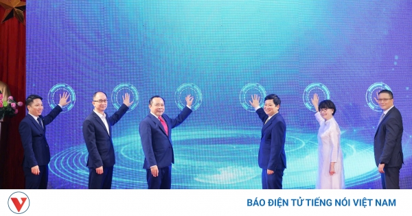 Ra mắt Trung tâm quốc gia hỗ trợ sản xuất thử chip bán dẫn đầu tiên của Việt Nam