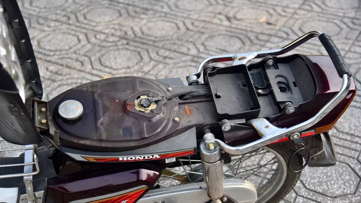 Cần làm gì với xe không hỗ trợ xăng E10?