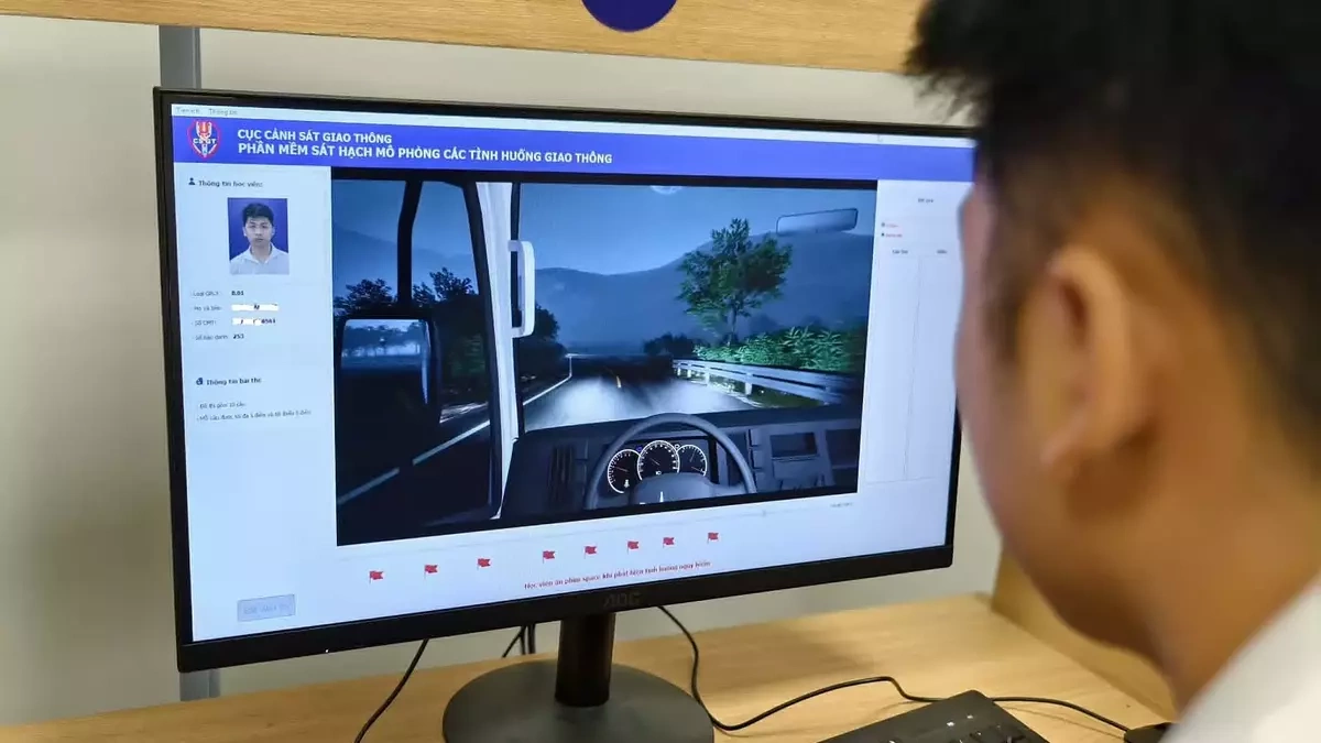 Bỏ thi mô phỏng sát hạch lái xe từ 1/7