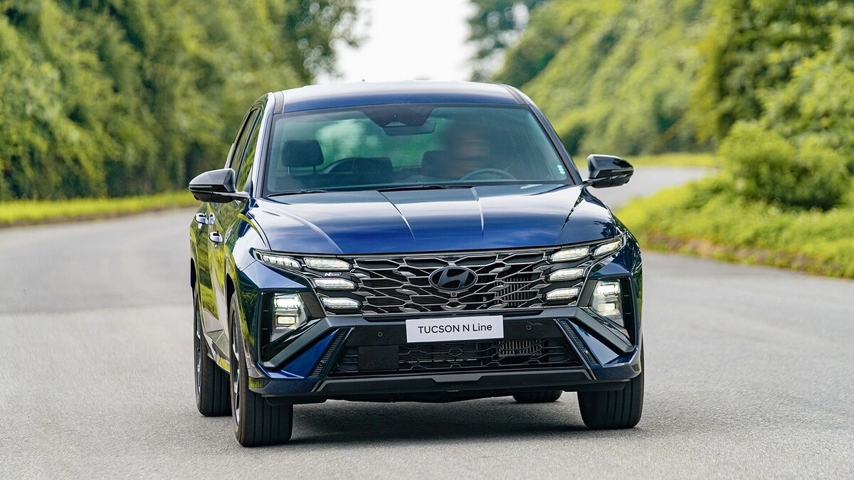 Hyundai Việt Nam triệu hồi hơn 13.600 xe Tucson sửa lỗi phanh khẩn cấp