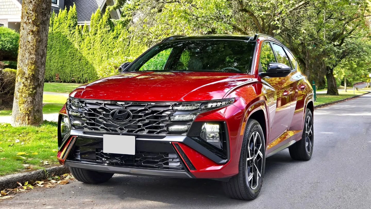 Sếp Hyundai: 'Xe hybrid đang vượt mặt xe điện'
