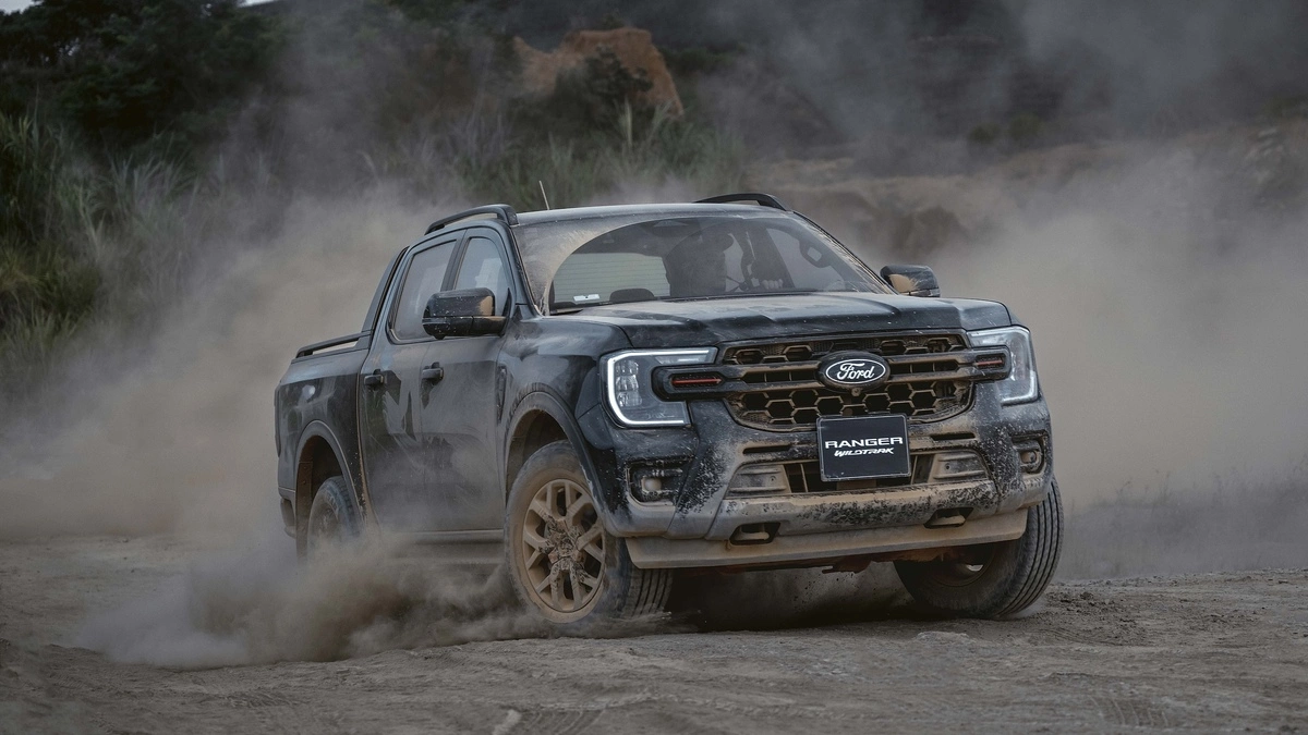 Ford Ranger tại Việt Nam bổ sung tiện nghi, nâng cấp hộp số